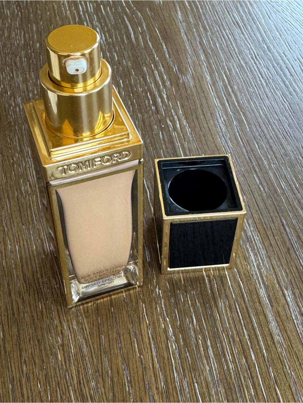 Tom Ford Shade & Illuminate Soft Radiance - Picture 6 of 6